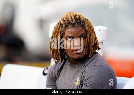 Minnesota Vikings safety Lewis Cine (6) in action during the NFL football  game against the Philadelphia Eagles, Monday, Sept. 19, 2022, in  Philadelphia. (AP Photo/Chris Szagola Stock Photo - Alamy