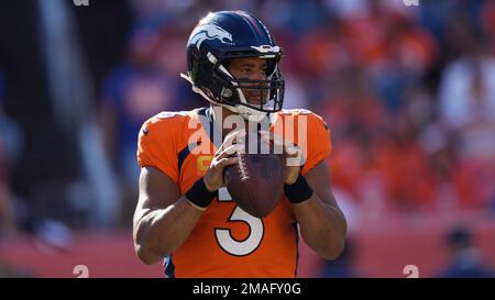 Denver Broncos quarterback Russell Wilson (3) plays against the Houston  Texans of an NFL football game Sunday, Sep 18, 2022, in Denver. (AP  Photo/Bart Young Stock Photo - Alamy