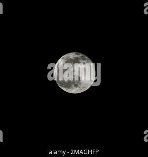 full moon in black night sky Stock Photo - Alamy