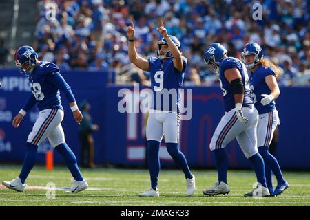 Chicago, United States. 20th Sep, 2020. Chicago Bears kicker Cairo Santos  (2) talks with New York Giants kicker Graham Gano (5) and punter Riley  Dixon (9) before the game at Soldier Field