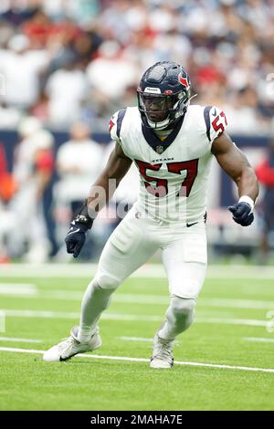 Houston Texans linebacker Kevin Pierre-Louis (57) defends during