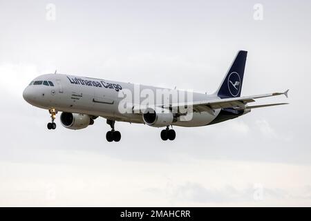 Lufthansa Cargo (Lufthansa CityLine) Airbus A321-211(P2F) (REG: D-AEUA) arriving on a recently introduced freight service. Stock Photo