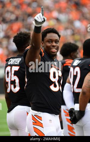 Cincinnati Bengals defensive end Jeff Gunter (93) runs during an NFL  preseason football game against the Washington Commanders, Saturday, August  26, 2023 in Landover. (AP Photo/Daniel Kucin Jr Stock Photo - Alamy