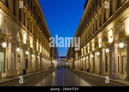 Porticoes in Via Roma, Turin, Italy Stock Photo