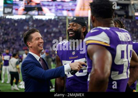 NFL Network reporter Tom Pelissero on the sidelines before an NFL football  game, Sunday, Sept. 12, 2021, in Indianapolis. (AP Photo/Zach Bolinger  Stock Photo - Alamy