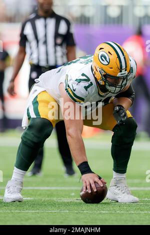 Green Bay Packers guard Jon Runyan (76) blocks during the first half of an  NFL football game against the Chicago Bears, Sunday, Dec. 4, 2022, in  Chicago. (AP Photo/Kamil Krzaczynski Stock Photo - Alamy