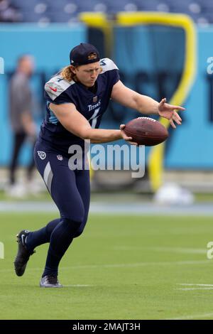 Tennessee Titans punter Ryan Stonehouse (4) punts the ball before their  game against the New York Giants Sunday, Sept. 11, 2022, in Nashville,  Tenn. (AP Photo/Wade Payne Stock Photo - Alamy