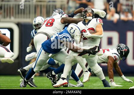 October 16, 2022: Indianapolis Colts defensive lineman Tyquan Lewis (94)  reacts to sacking the quarterback during NFL football game action between  the Jacksonville Jaguars and the Indianapolis Colts at Lucas Oil Stadium