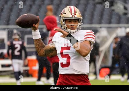 Photos from Trey Lance's first start of the 2022 NFL season against the Chicago  Bears