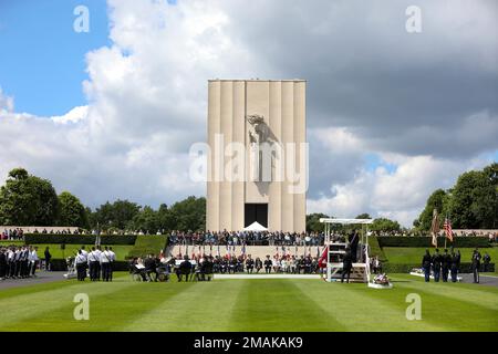 The 21st Theater Sustainment Command attends Lorraine American Cemetery and Memorial, the Second World War American military war grave cemetery, located just outside Saint-Avold, Moselle, France for the 2022 Memorial Day service. Dedicated in 1960, the cemetery contains the largest number of graves of our military dead of World War II in Europe, totaling more than 10,000. Stock Photo