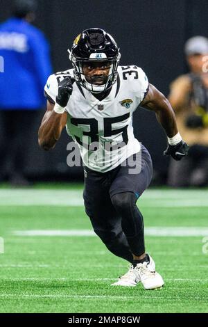 Jacksonville Jaguars Ayo Oyelola (35) in action against the Philadelphia  Eagles during an NFL football game, Sunday, Oct. 2, 2022, in Philadelphia.  The Eagles defeated the Jaguars 29-21. (AP Photo/Rich Schultz Stock Photo -  Alamy