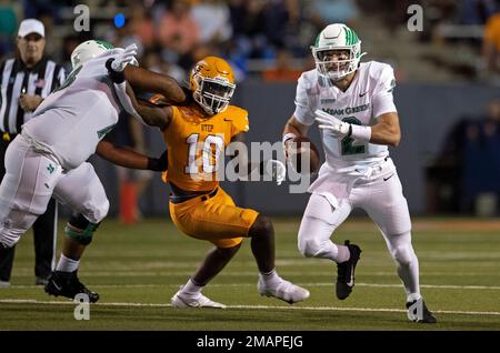 Fresno State wide receiver Jalen Cropper runs for yardage against UTEP  during the first half of the New Mexico Bowl NCAA college football game  Saturday, Dec. 18, 2021, in Albuquerque, N.M. (AP