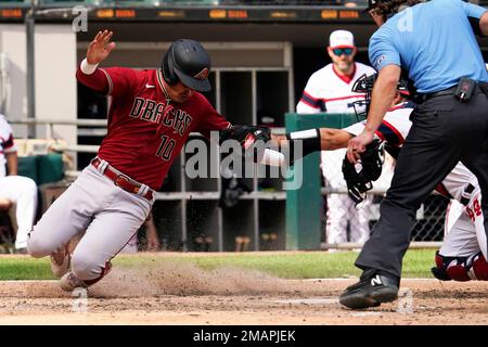 FLUSHING, NY - SEPTEMBER 11: Arizona Diamondbacks Catcher Seby Zavala (59)  hits a single during the seventh inning of a Major League Baseball game  between the Arizona Diamondbacks and the New York