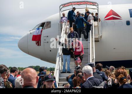 World War II Veterans from all branches of the U.S. military arrive at Aéroport de Deauville Saint Gatien des Bois, France, June 2, 2022. The Veterans arrived in Normandy, France to commemorate the 78th anniversary of D-Day. Together, the US and our indispensable European allies are demonstrating the strength of alliance and dedicated resolve borne out of D-Day 78 years ago and forged over almost eight decades of combat-credible cooperative security. Stock Photo