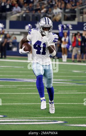 Dallas Cowboys safety Markquese Bell (41) defends during a preseason NFL  Football game in Arlington, Texas, Friday, Aug. 27, 2022. (AP Photo/Michael  Ainsworth Stock Photo - Alamy