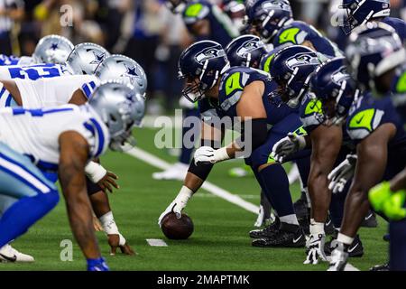 Seattle Seahawks guard Austin Blythe (63) during an NFL football game  against the Arizona Cardinals, Sunday, Oct. 16, 2022, in Seattle, WA. The  Seahawks defeated the Cardinals 19-9. (AP Photo/Ben VanHouten Stock Photo -  Alamy