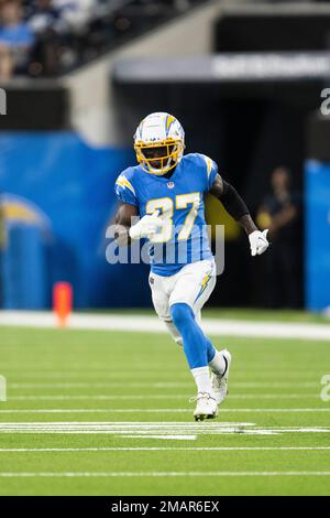 Los Angeles Chargers cornerback Michael Davis (43) runs a drill