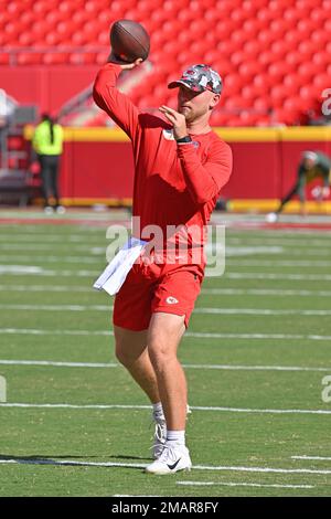 Kansas City Chiefs quarterback Shane Buechele (6) runs with the ball during  an NFL pre-season football game against the Washington Commanders Saturday,  Aug. 20, 2022, in Kansas City, Mo. (AP Photo/Peter Aiken