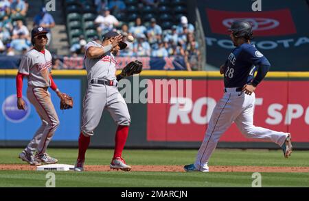 Seattle Mariners second baseman Cesar Izturis (3) during an extended spring  training game against the Los Angeles Dodgers on April 11, 2023 at  Camelback Ranch in Glendale, Arizona. (Tracy Proffitt/Four Seam Images