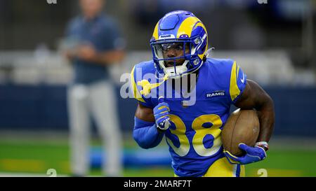 Los Angeles Rams cornerback Duron Lowe warms up before a preseason NFL  football game Friday, Aug. 19, 2022, in Inglewood, Calif. (AP Photo/Ashley  Landis Stock Photo - Alamy