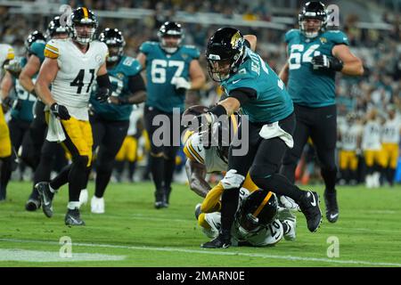 Pittsburgh Steelers cornerback Chris Steele (26) defends during a