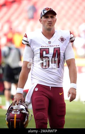 Washington Commanders long snapper Camaron Cheeseman (54) runs during an  NFL preseason football game against the Baltimore Ravens, Monday, August  21, 2023 in Landover. (AP Photo/Daniel Kucin Jr Stock Photo - Alamy