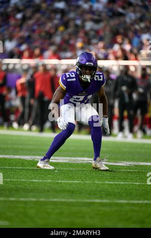 Minnesota Vikings cornerback Akayleb Evans (21) looks on before an NFL  preseason football game against the San Francisco 49ers Saturday, Aug. 20,  2022, in Minneapolis. (AP Photo/Abbie Parr Stock Photo - Alamy