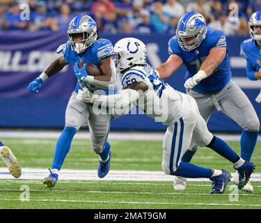 Indianapolis Colts linebacker Bobby Okereke (58) lines up for the snap  during an NFL football game against the Houston Texans on Sunday, September  11, 2022, in Houston. (AP Photo/Matt Patterson Stock Photo - Alamy