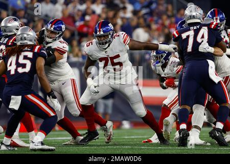 New York Giants guard Joshua Ezeudu looks to block against the New England  Patriots during an NFL preseason football game at Gillette Stadium,  Thursday, Aug. 11, 2022 in Foxborough, Mass. (Winslow Townson/AP