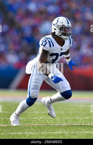 Colts' Armani Watts carted off field on opening kickoff