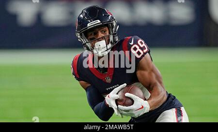 Houston Texans wide receiver Johnny Johnson III (89) catches a pass during  the second half of an NFL preseason football game against the New Orleans  Saints Saturday, Aug. 13, 2022, in Houston. (