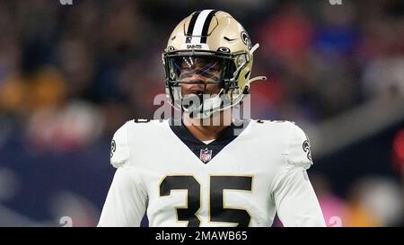 New Orleans Saints cornerback Vincent Gray (35) plays defense during an NFL  preseason football game against the Green Bay Packers Friday, Aug. 19, 2022,  in Green Bay, Wis. (AP Photo/Jeffrey Phelps Stock