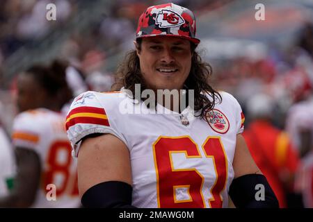 Kansas City Chiefs center Austin Reiter (61) during a preseason NFL  football game, Saturday, Aug.13, 2022, in Chicago. (AP Photo/David Banks  Stock Photo - Alamy