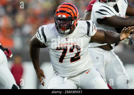 Cincinnati Bengals defensive end Cam Sample (96) lines up on defense during  an NFL football game against the Arizona Cardinals, Friday, Aug. 12, 2022,  in Cincinnati. (AP Photo/Zach Bolinger Stock Photo - Alamy