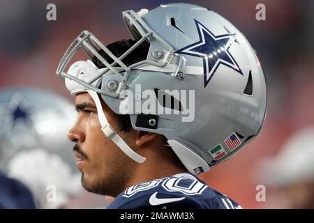 Dallas Cowboys offensive tackle Isaac Alarcon stands on the field during  the NFL football team's training camp Monday, July 31, 2023, in Oxnard,  Calif. (AP Photo/Mark J. Terrill Stock Photo - Alamy