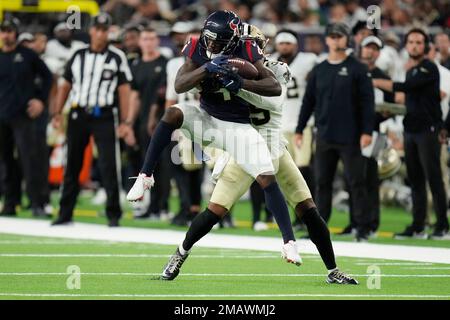 New Orleans Saints cornerback Vincent Gray (35) plays defense during an NFL  preseason football game against the Green Bay Packers Friday, Aug. 19, 2022,  in Green Bay, Wis. (AP Photo/Jeffrey Phelps Stock