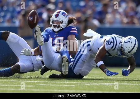 Indianapolis Colts linebacker Bobby Okereke (58) lines up for the snap  during an NFL football game against the Houston Texans on Sunday, September  11, 2022, in Houston. (AP Photo/Matt Patterson Stock Photo - Alamy