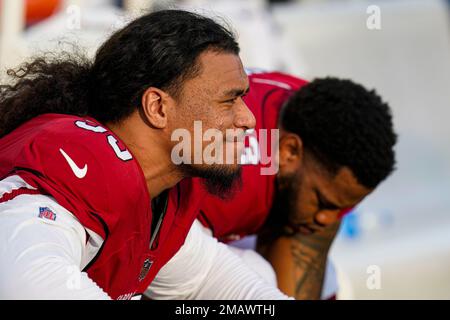 Arizona Cardinals defensive tackle Leki Fotu (95) looks up at a replay  during an NFL football game against the Cincinnati Bengals, Friday, Aug.  12, 2022, in Cincinnati. (AP Photo/Zach Bolinger Stock Photo - Alamy