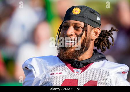 Washington Commanders running back Jonathan Williams (41) runs during an  NFL football game against the Jacksonville Jaguars, Sunday, Sept. 11, 2022  in Landover. (AP Photo/Daniel Kucin Jr Stock Photo - Alamy