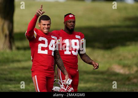 Kansas City Chiefs wide receivers Skyy Moore (24) and Corey Coleman (19)  arrive at NFL football training camp Sunday, Aug. 7, 2022, in St. Joseph,  Mo. (AP Photo/Charlie Riedel Stock Photo - Alamy