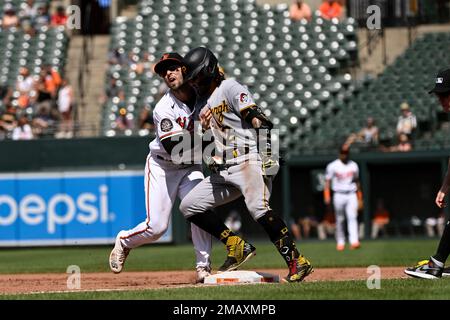 Baltimore Orioles second baseman Terrin Vavra plays during a baseball game  against the Cincinnati Reds Friday, July 29, 2022, in Cincinnati. (AP  Photo/Jeff Dean Stock Photo - Alamy