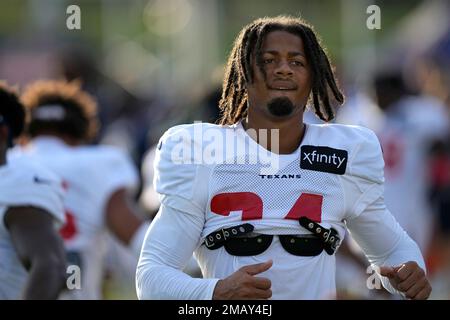 Houston Texans defensive back Derek Stingley Jr. (24) looks to defend  during an NFL Football game against the Philadelphia Eagles on Thursday,  November 3, 2022, in Houston. (AP Photo/Matt Patterson Stock Photo - Alamy