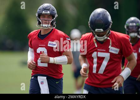 Seattle Seahawks quarterback Drew Lock during NFL football practice Monday,  May 23, 2022, in Renton, Wash. (AP Photo/Ted S. Warren Stock Photo - Alamy