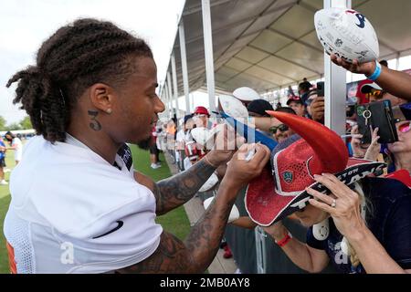 Houston Texans cornerback Derek Stingley Jr. (24) against the Denver  Broncos of an NFL football game Sunday, Sep 18, 2022, in Denver. (AP  Photo/Bart Young Stock Photo - Alamy