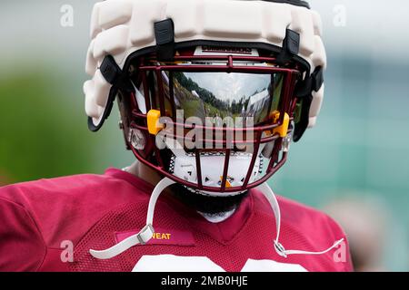 Washington Commanders defensive end Montez Sweat (90) runs during an NFL  football game against the Green Bay Packers, Sunday, October 23, 2022 in  Landover. (AP Photo/Daniel Kucin Jr Stock Photo - Alamy