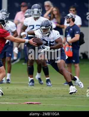 Tennessee Titans running back Julius Chestnut runs a drill at the NFL  football team's practice facility Wednesday, June 15, 2022, in Nashville, TN.  (AP Photo/Mark Humphrey Stock Photo - Alamy