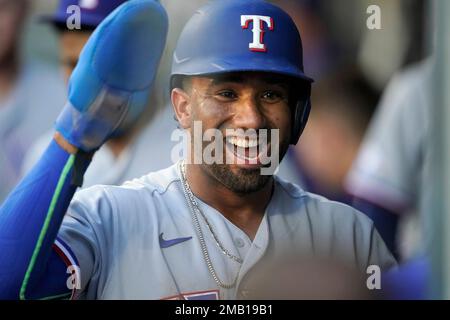 She Cried': Texas Rangers' Ezequiel Duran Calls Mom After Call-Up - Sports  Illustrated Texas Rangers News, Analysis and More