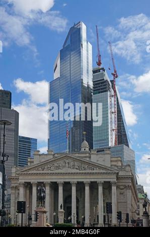 Royal Exchange building, high-rise 8 Bishopsgate under construction, next to it 22 Bishopsgate or The TwentyTwo, City of London, England, Great Stock Photo