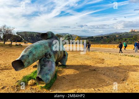 Fall of Icarus, modern bronze sculpture by sculptor Igor Mitoraj, monumental sculpture without arms and feet, with wings, lying on the ground, Valley Stock Photo