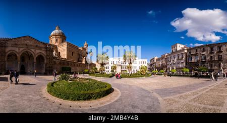 Part of Palermo Cathedral, Basilica Cattedrale Metropolitana Primaziale della Santa Vergine Maria Assunta, surrounded by a park. Stock Photo